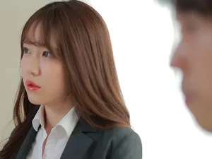 Mẹ kế ép con gái bú buồi anh trai