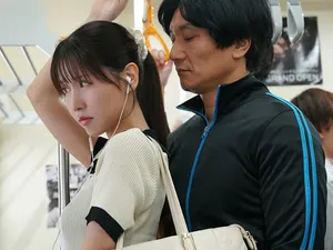 Chịch bạn gái của bạn tôi và xuất tinh vào miệng cô ấy - Sex buổi sáng nghiệp dư