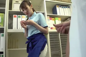 Gặp lại cô em họ giờ đã trưởng thành và vô cùng dâm đãng